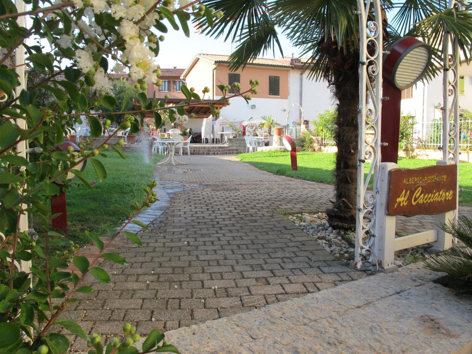 Hotel Al Cacciatore Tortellinando 3*